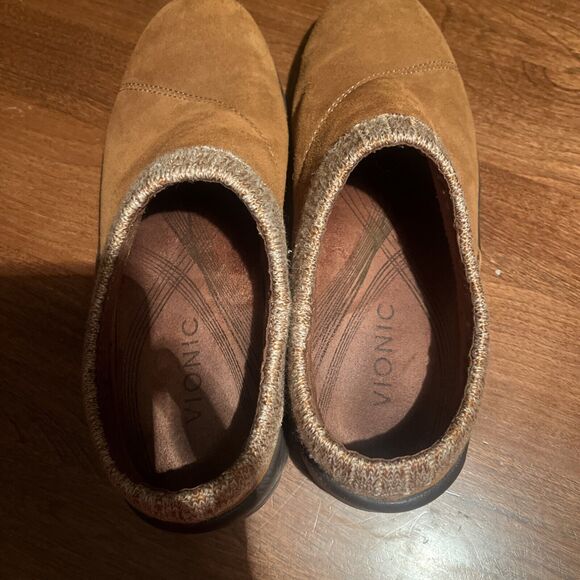 Vionic Arbor - Women's Water-Resistant Clogs - Saddle 9.5 - Picture 3 of 6